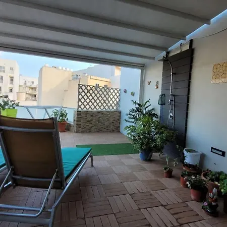 아파트 Cozy 3 Bedroom House With Large Terrace & Bbq 세인트폴스베이